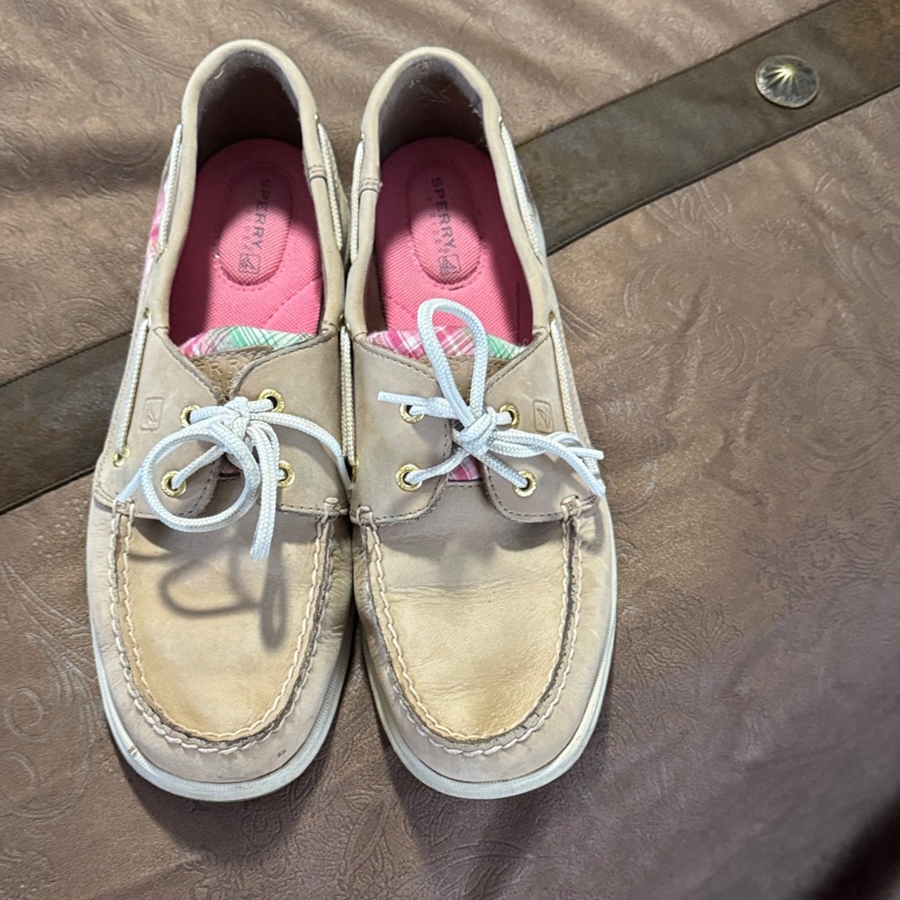 Sperry Women's Cream and Pink Boat Shoes